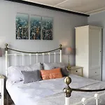 3 Winville Mews *
